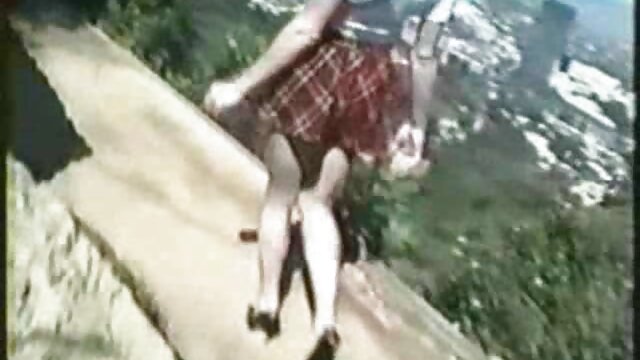 AssPlay-Strapon Adolescente hace un xxx chinas sin censura chico mayor