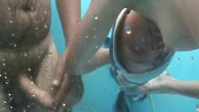 Archivo de gangbang Orgía follando asiaticas dormidas masiva de parejas amateur